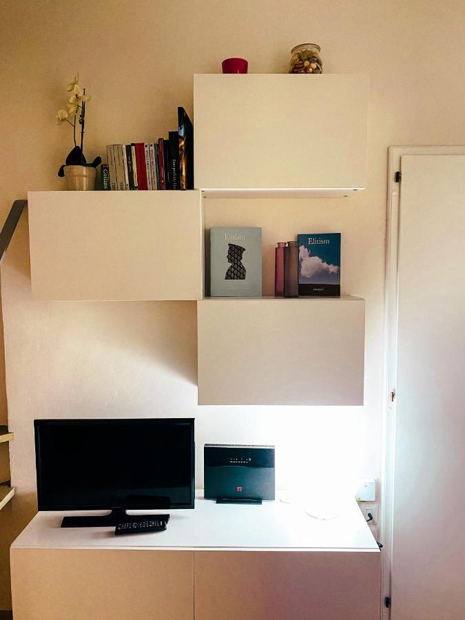 Acacia Firenze - Giglio Apartment Exterior photo